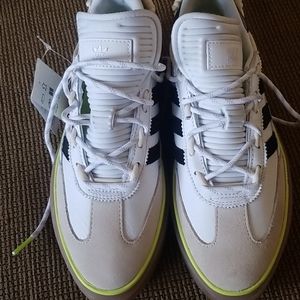 BRAND new IVY Park Adidas